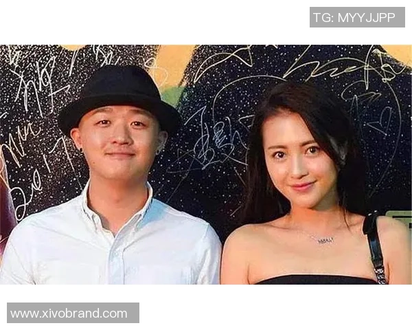 湖南益阳足球明星女友的甜蜜生活揭秘与爱情故事分享